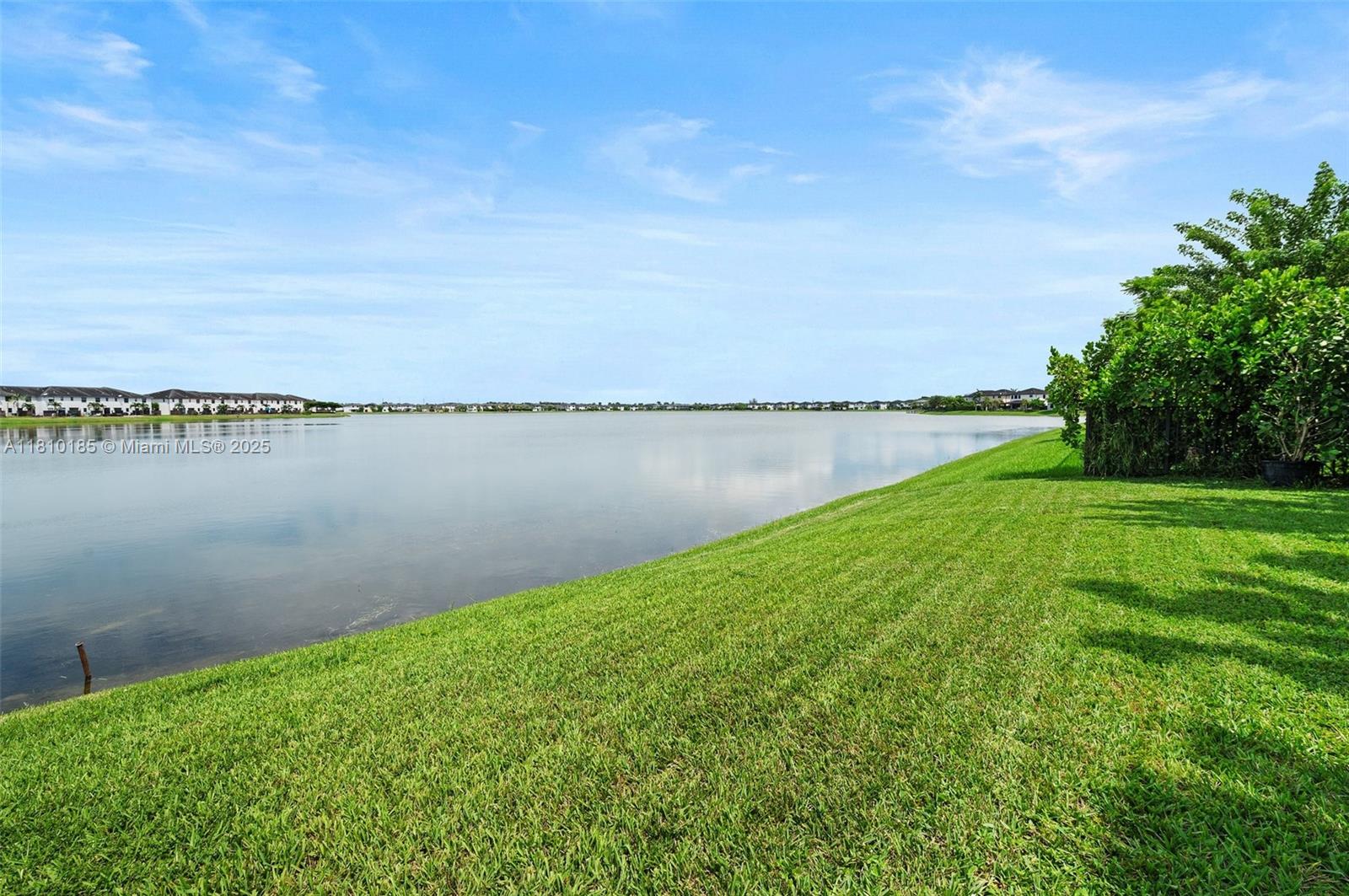 9145 NW 154th Ter, Miami Lakes, Florida image 22