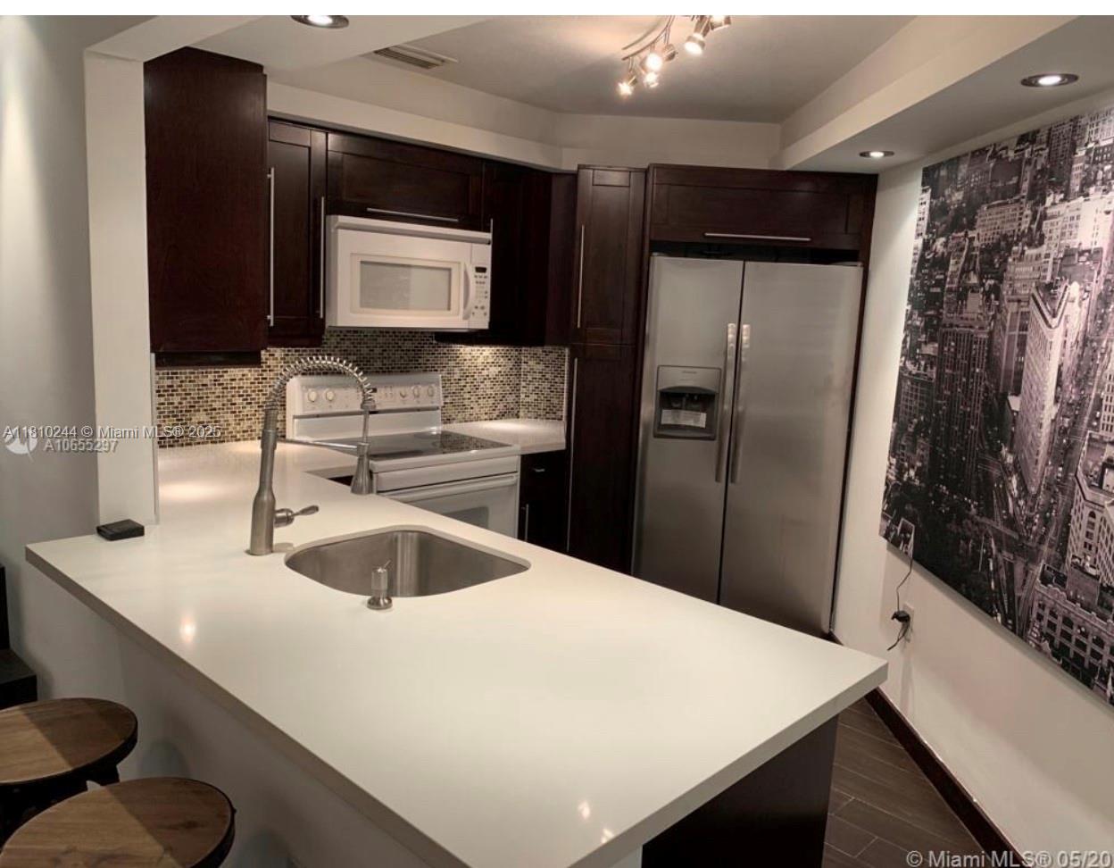 Property photo # 2