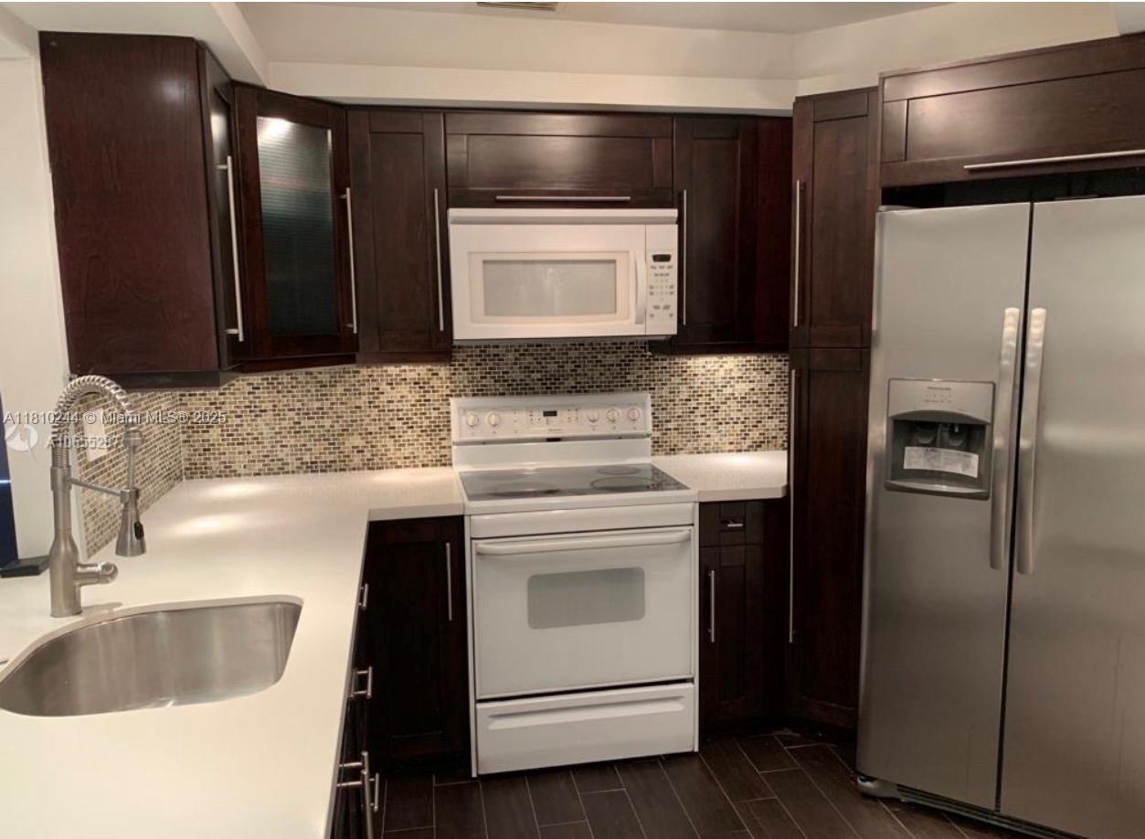 Property photo # 6
