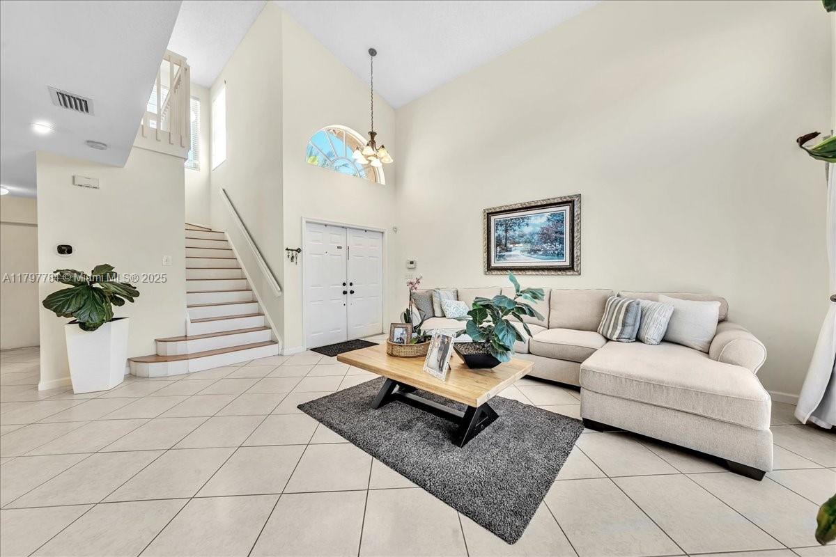 18018 SW 30th Ct, Miramar, Florida image 5
