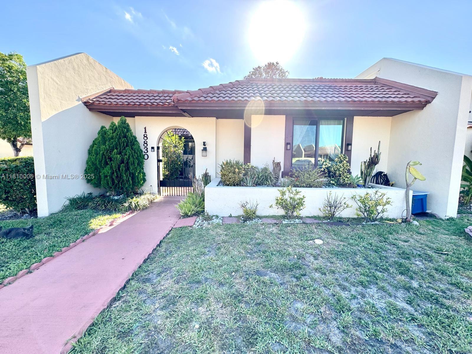 18830 NW 65th Ct, Hialeah, Florida image 19