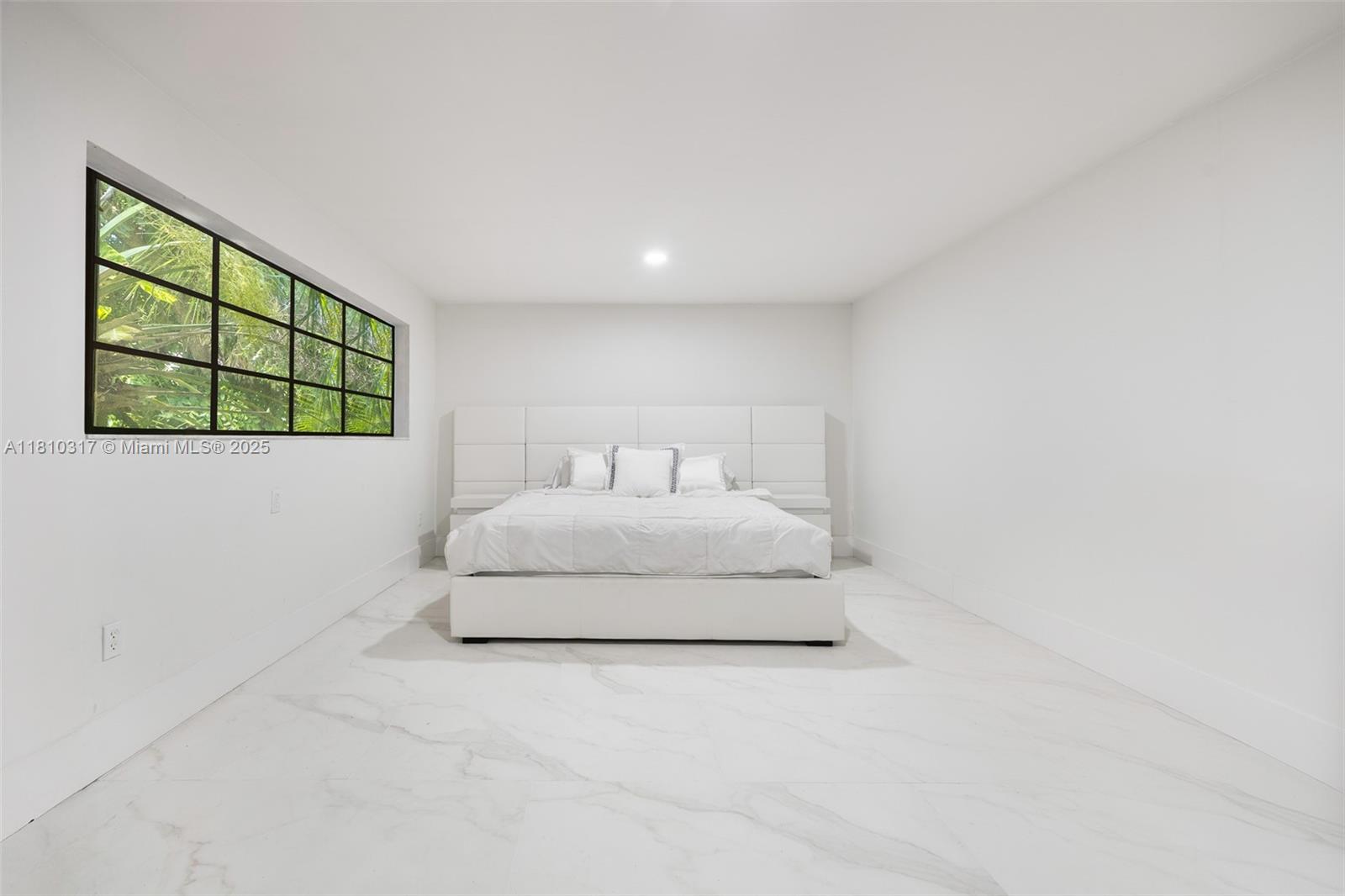 Residential, Coral Gables, Florida image 8