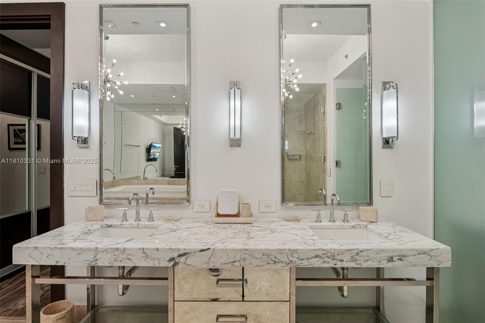 9703 Collins Ave #2615, Bal Harbour, Florida image 17