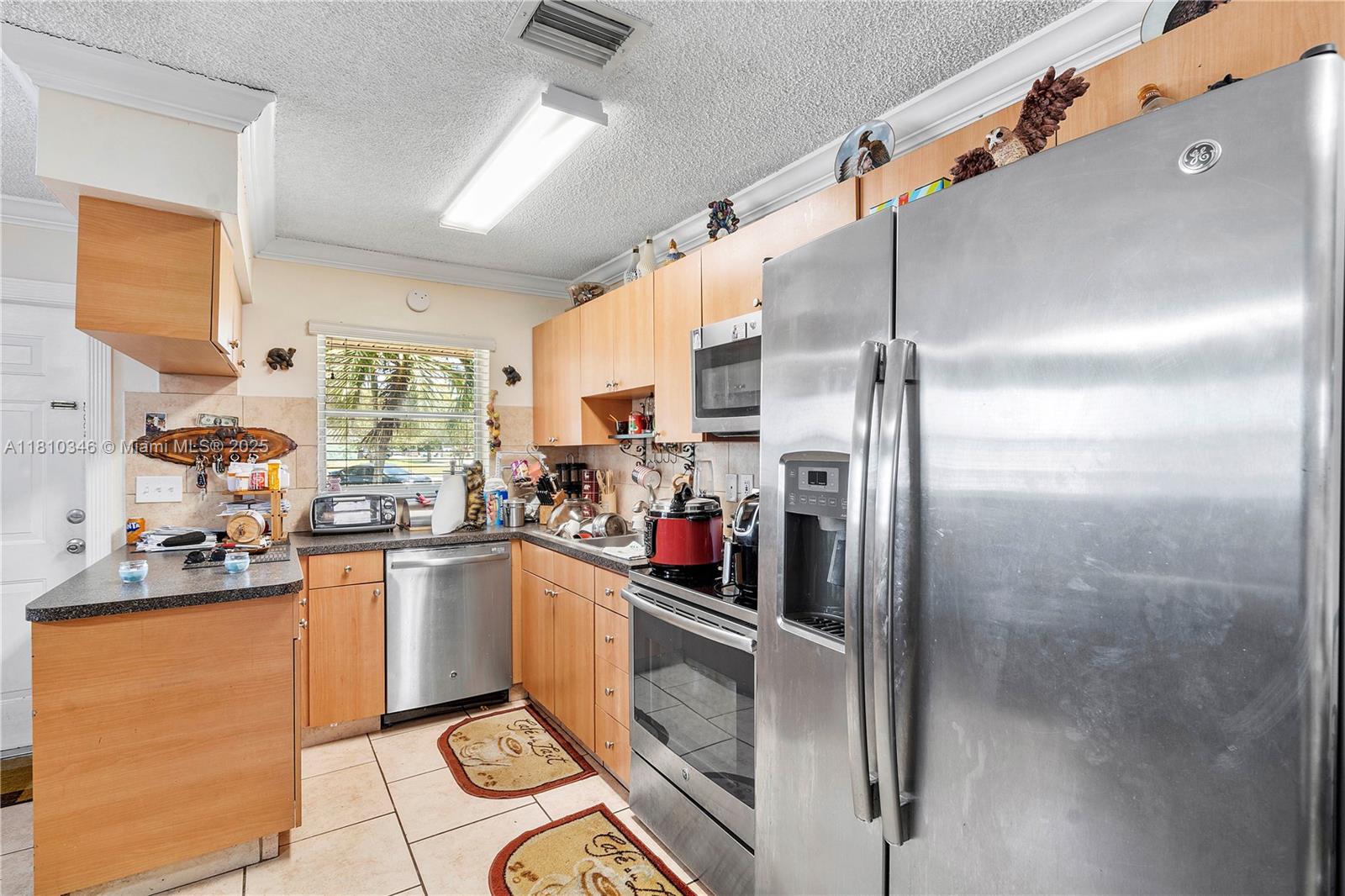 5829 Taylor St, Hollywood, Florida image 28