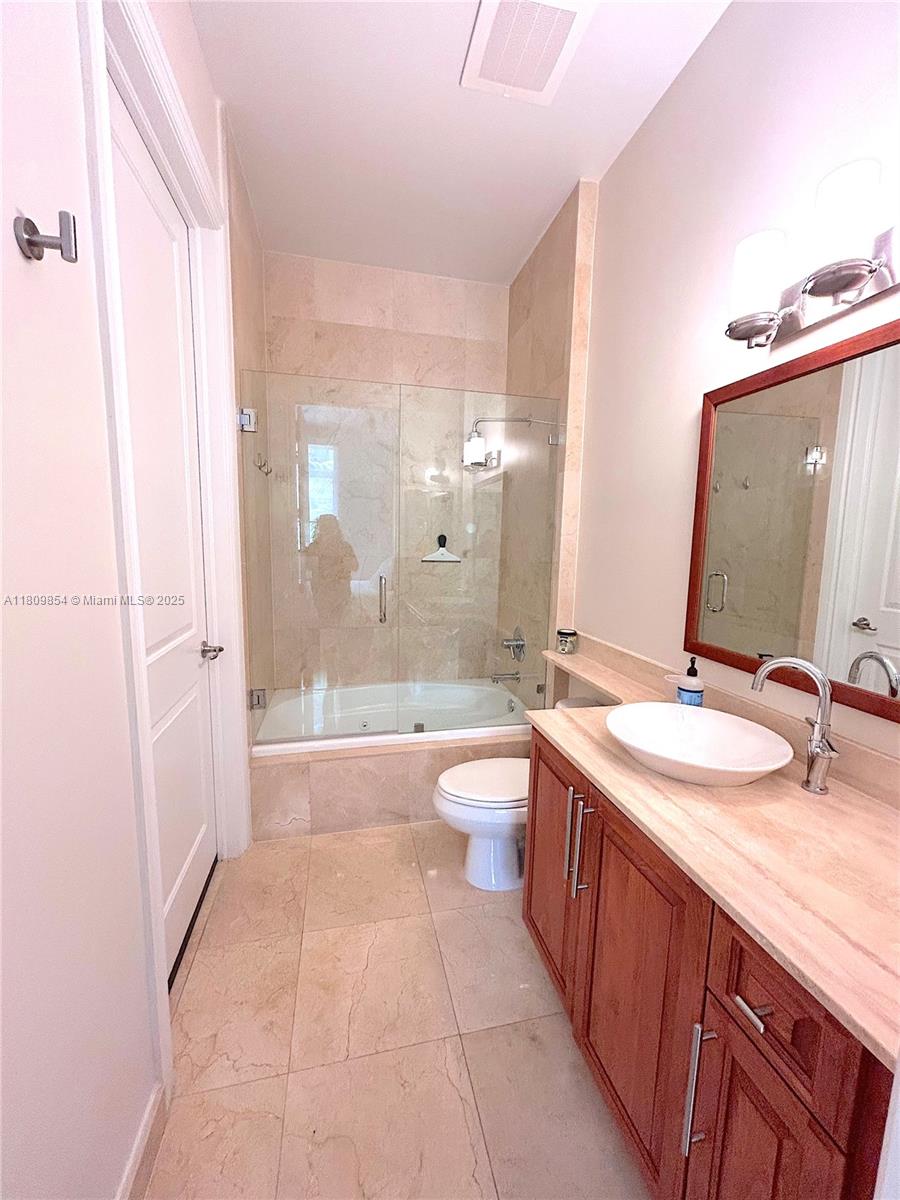 1805 Ponce De Leon Blvd #626, Coral Gables, Florida image 11