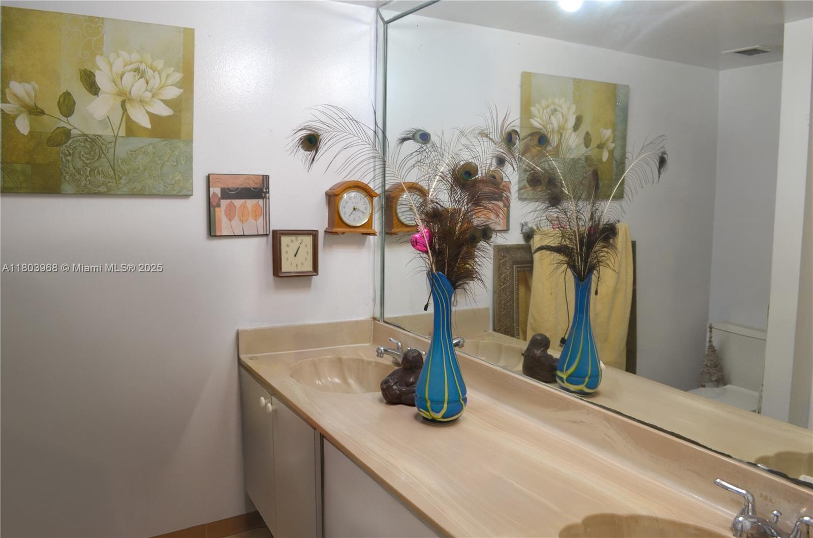 13499 Biscayne Blvd #702, North Miami, Florida image 16