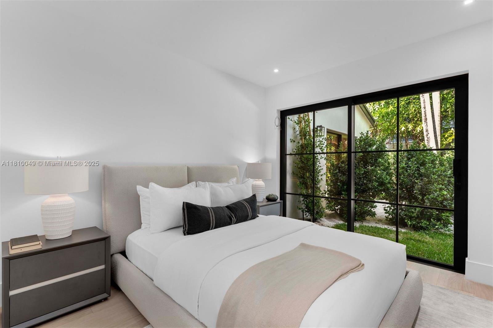 3883 Wood Ave, Miami, Florida image 27