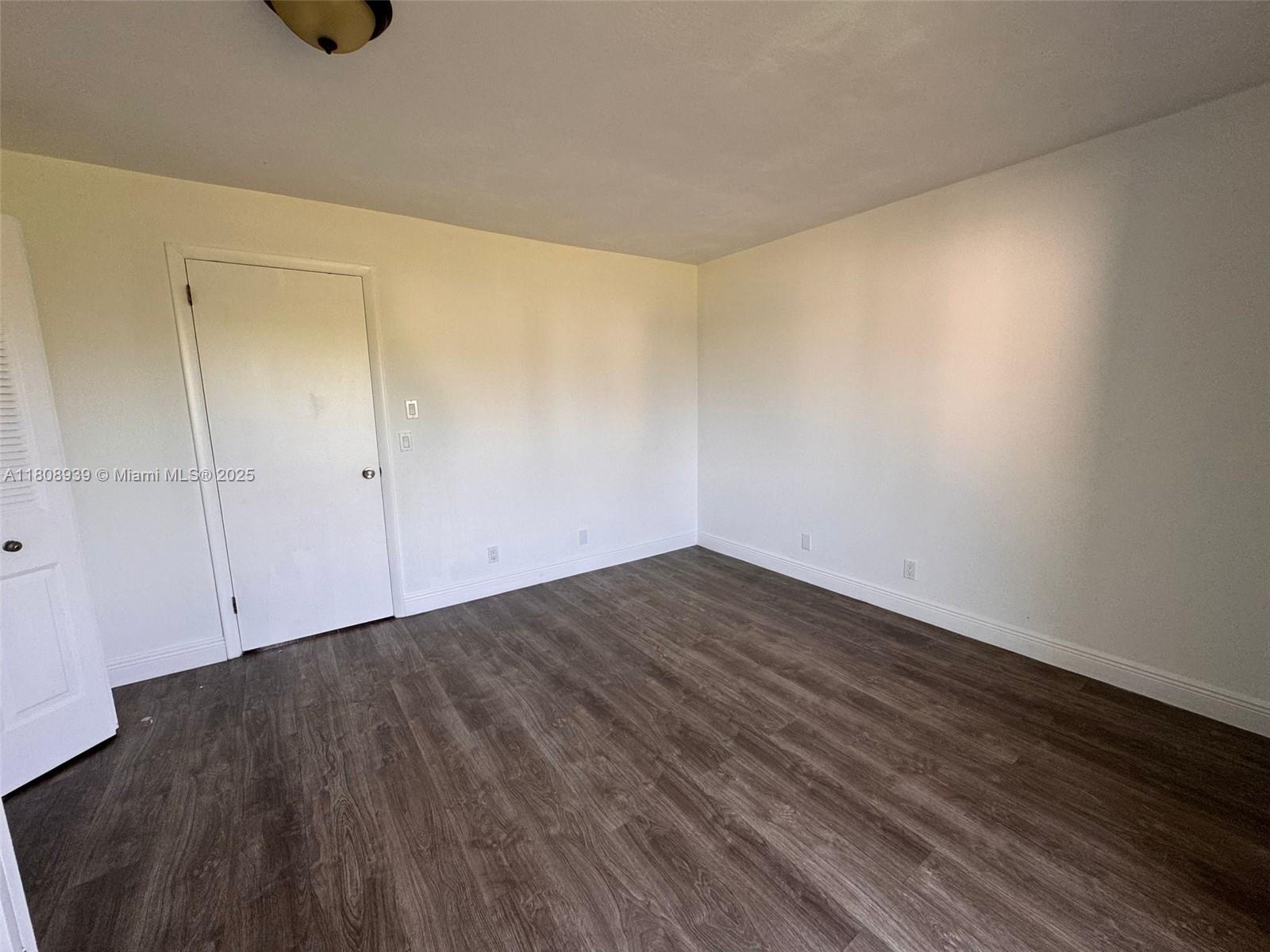 218 Windsor J #218, West Palm Beach, Florida image 24