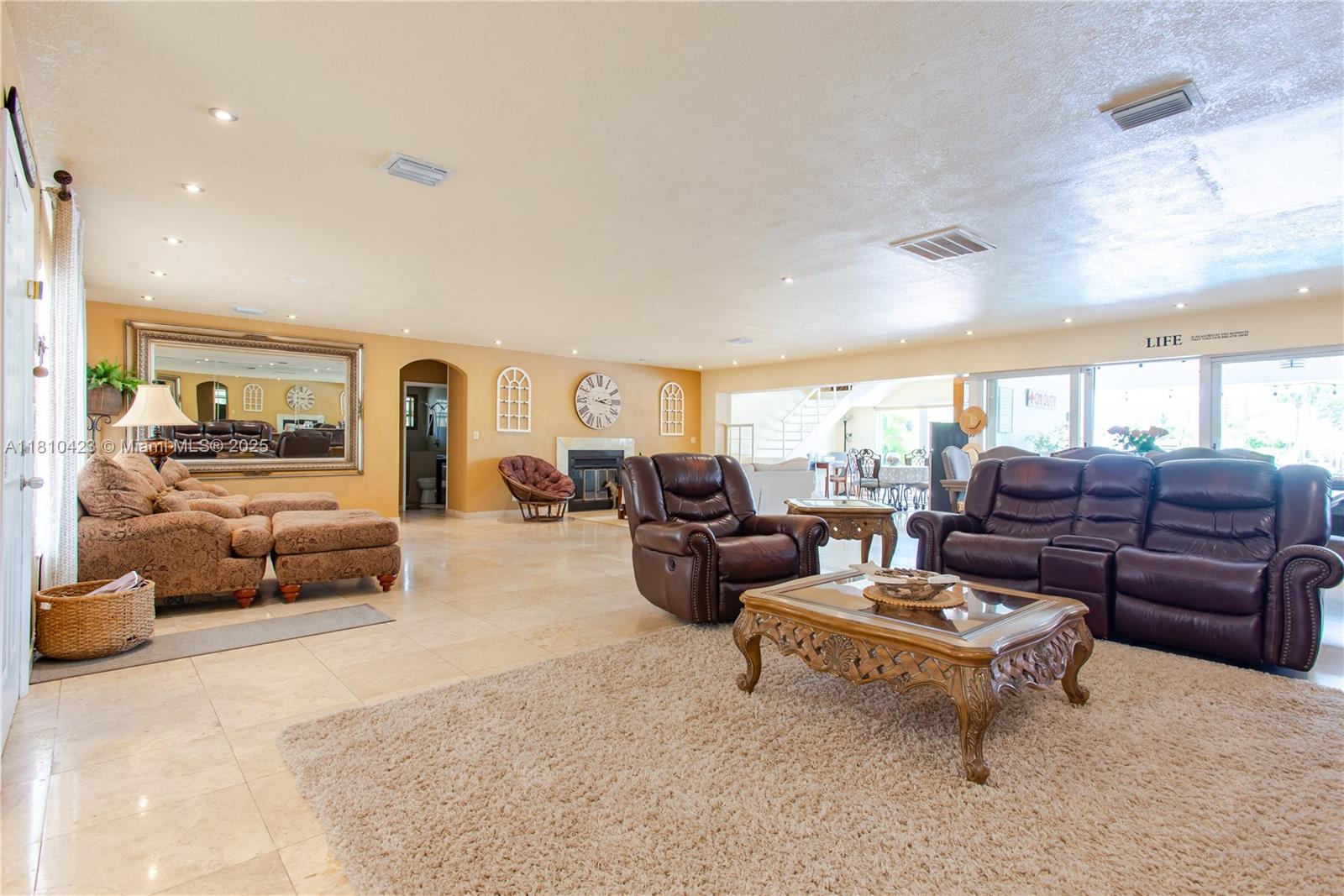 2908 Bayview Dr, Fort Lauderdale, Florida image 19