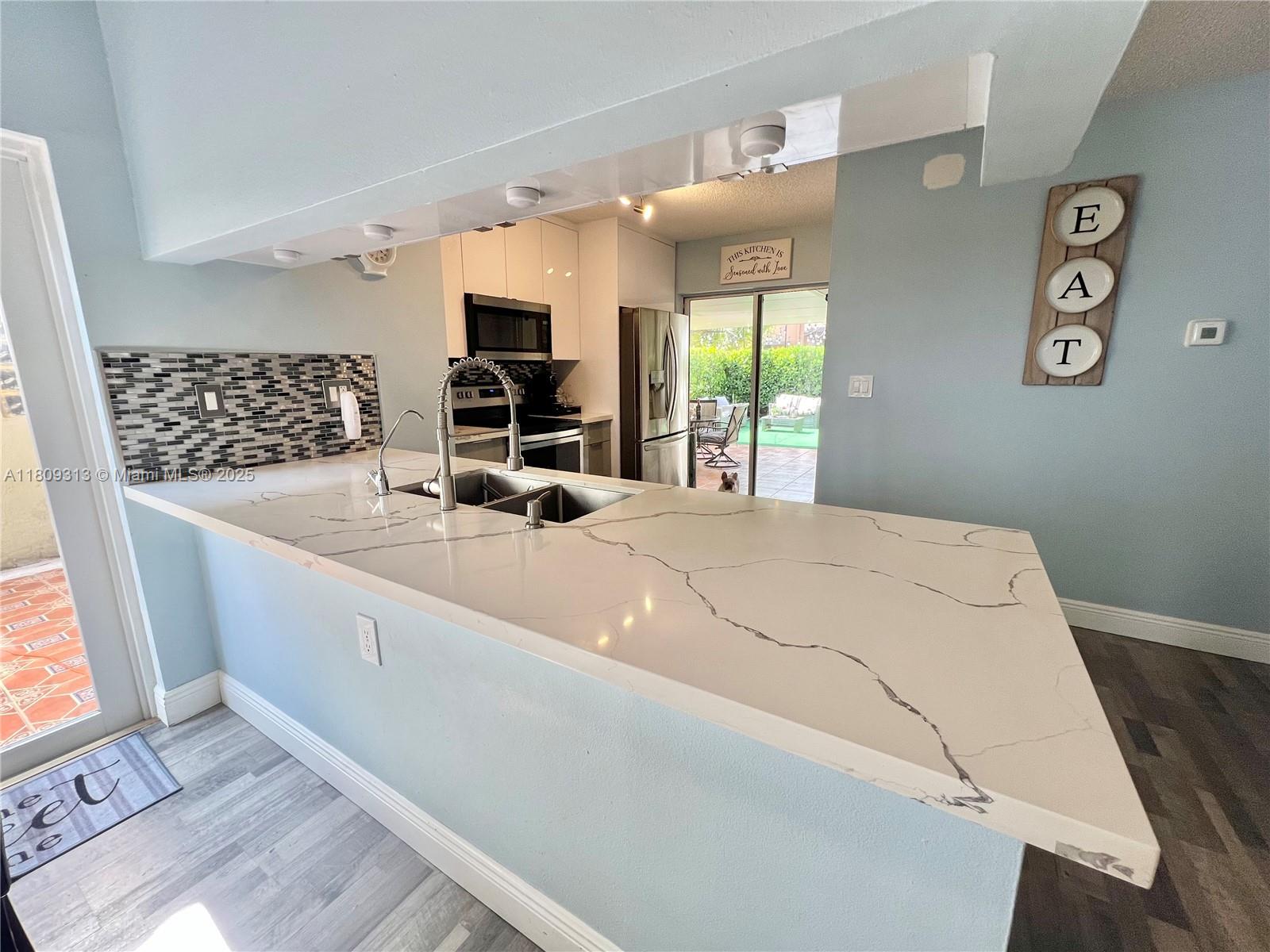 15333 SW 40th Ter, Miami, Florida image 10