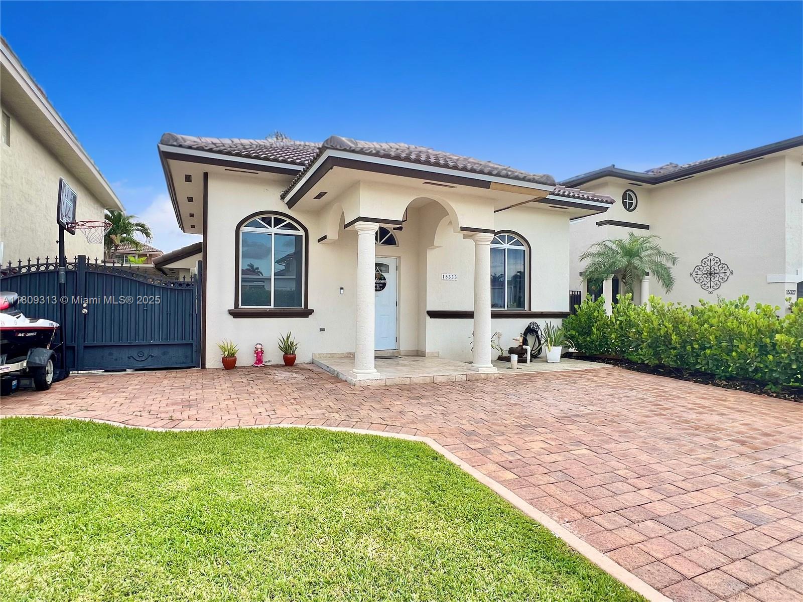 15333 SW 40th Ter, Miami, Florida image 3