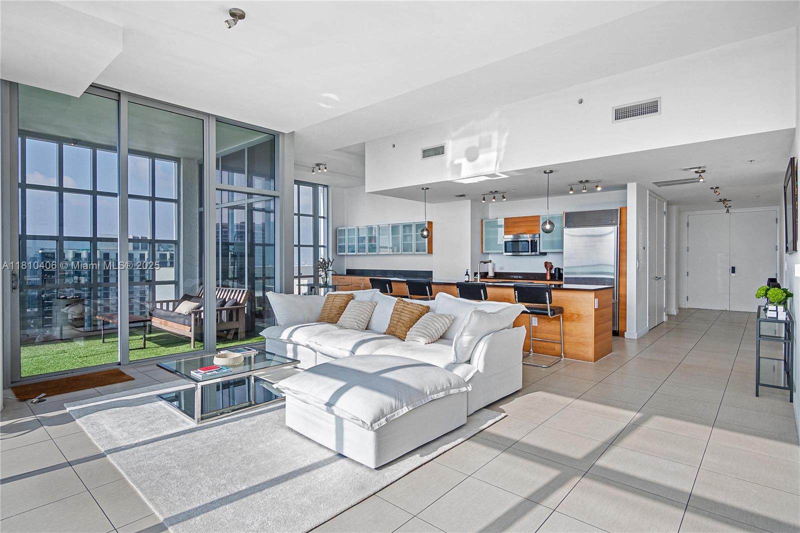 Property photo # 4