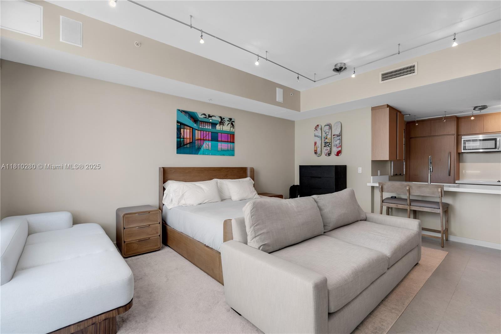 50 S Pointe Dr #606, Miami Beach, Florida image 7