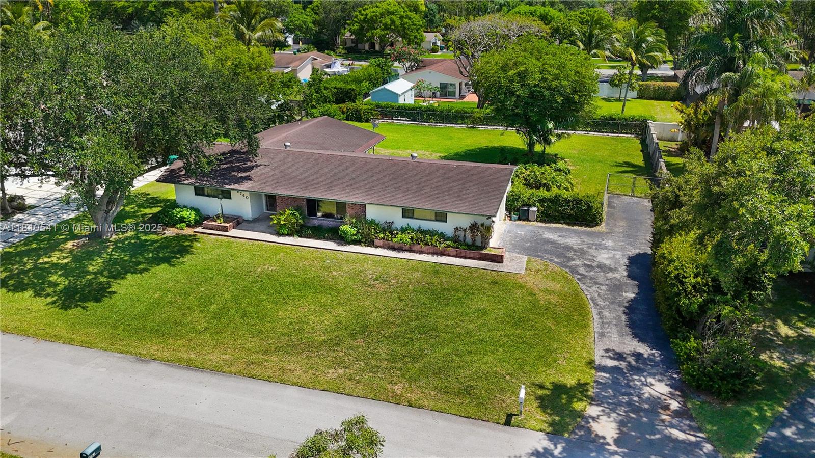 9760 SW 119th St, Miami, Florida image 11