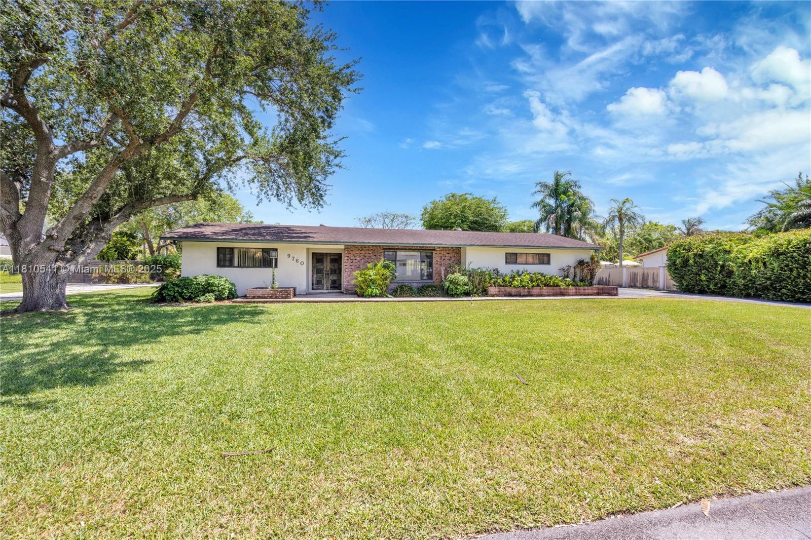 9760 SW 119th St, Miami, Florida image 4