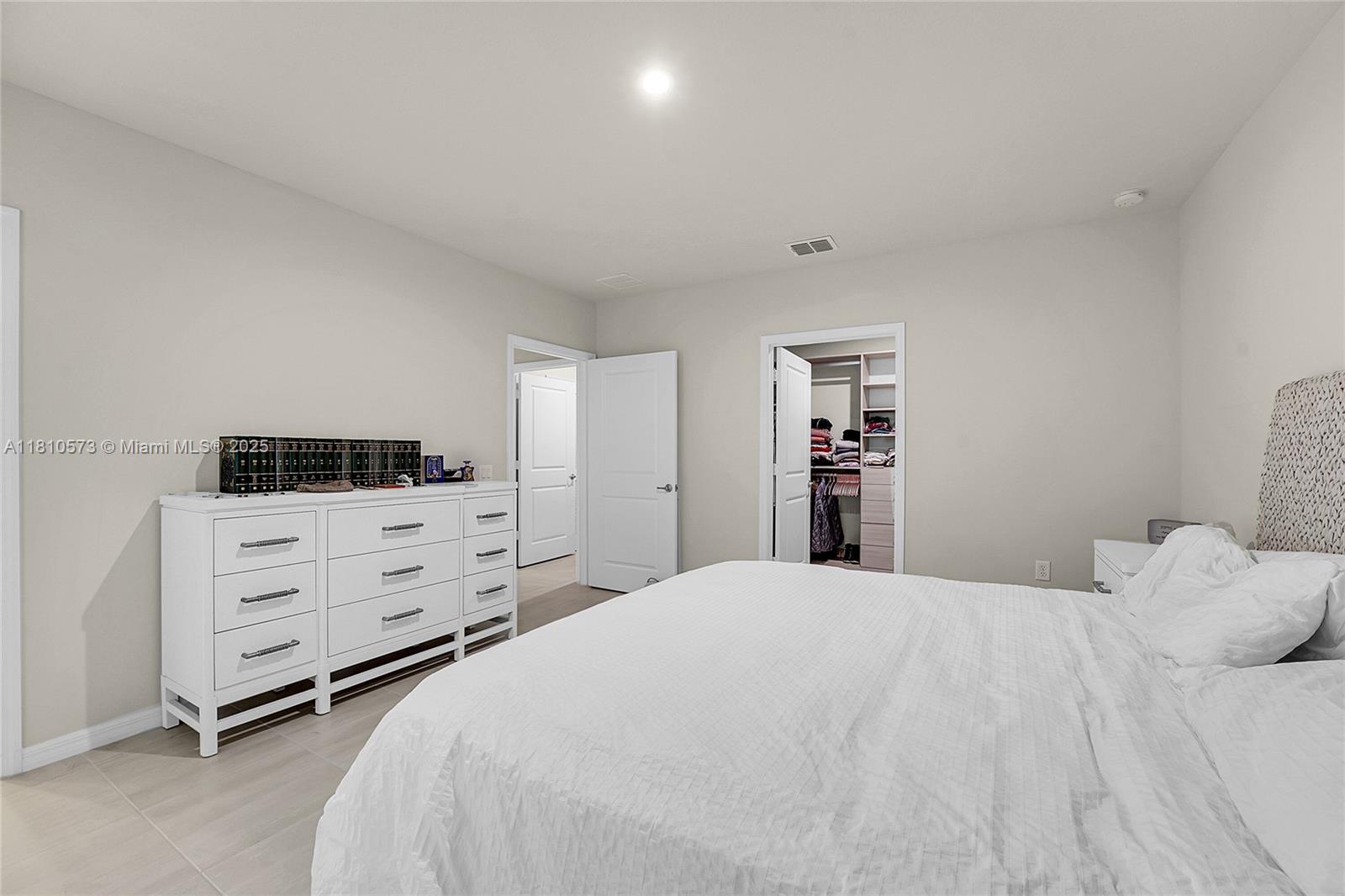 Property photo # 6