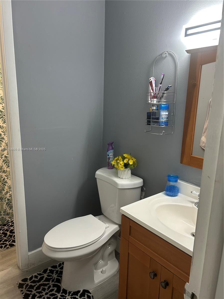 6095 W 19th Ave #209, Hialeah, Florida image 10