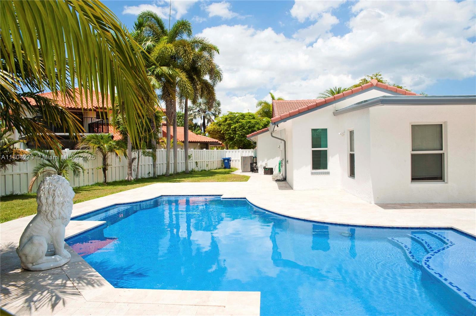 1328 NW 93rd Ter, Coral Springs, Florida image 2