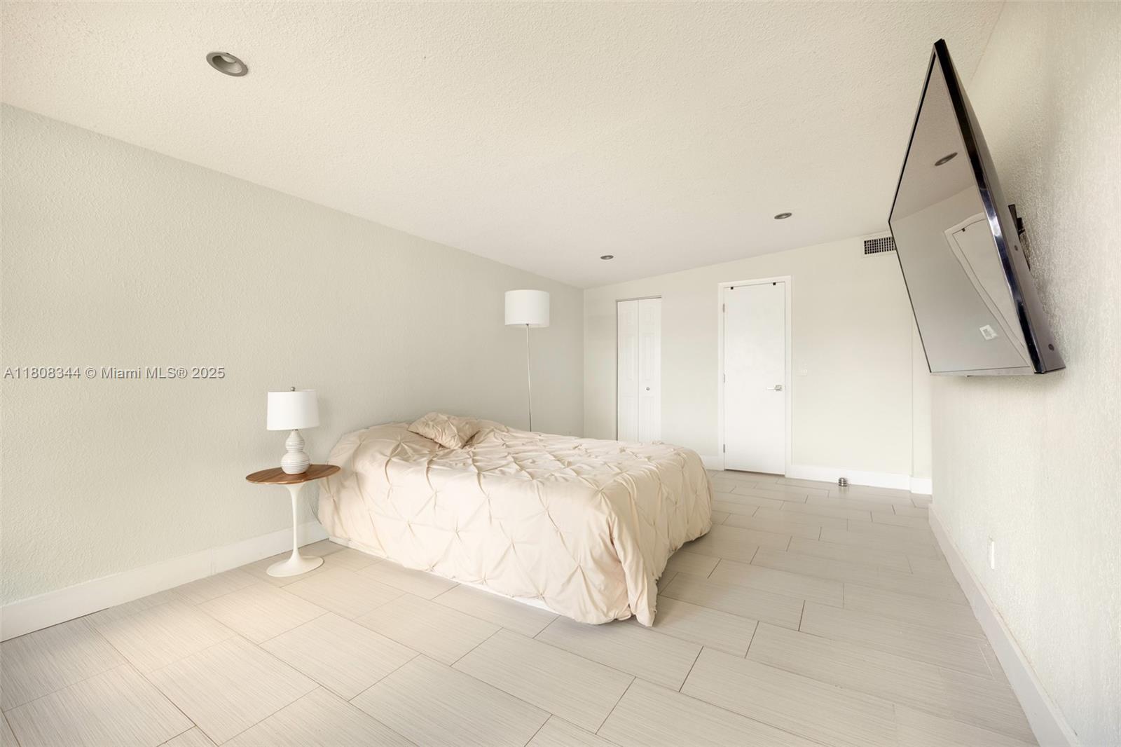 58 Glendale Dr, Miami Springs, Florida image 20