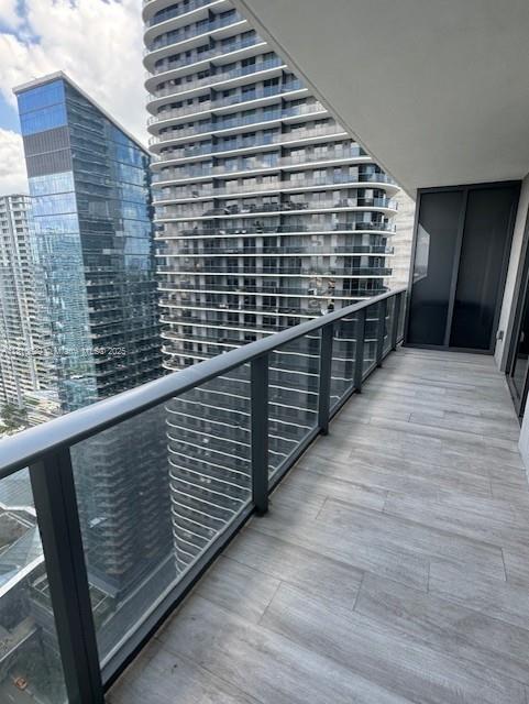 45 SW 9th St #4010, Miami FL 33130