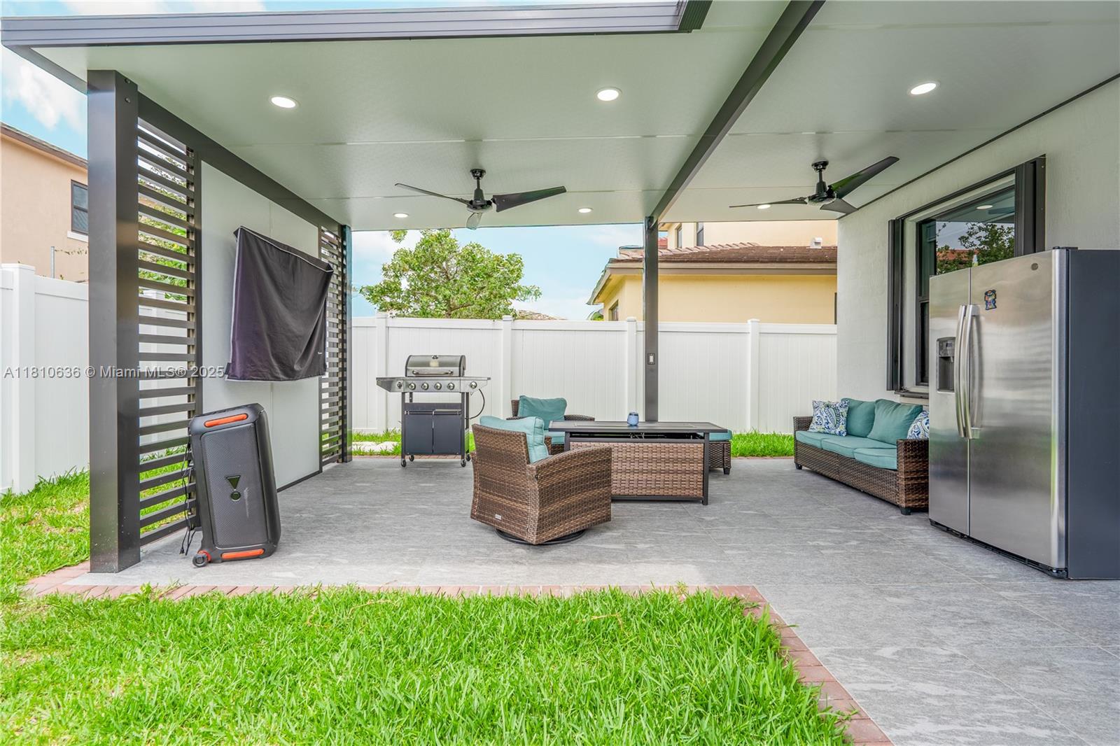 3534 W 106th St, Hialeah, Florida image 26