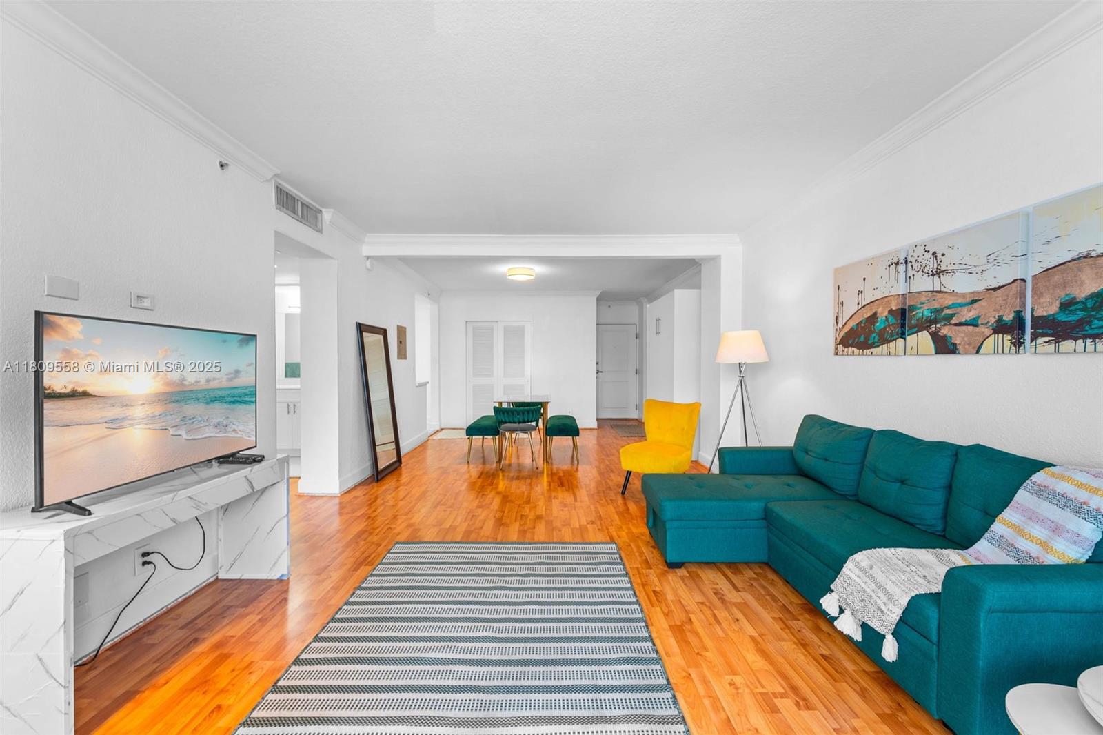 401 69th St #708, Miami Beach, Florida image 3