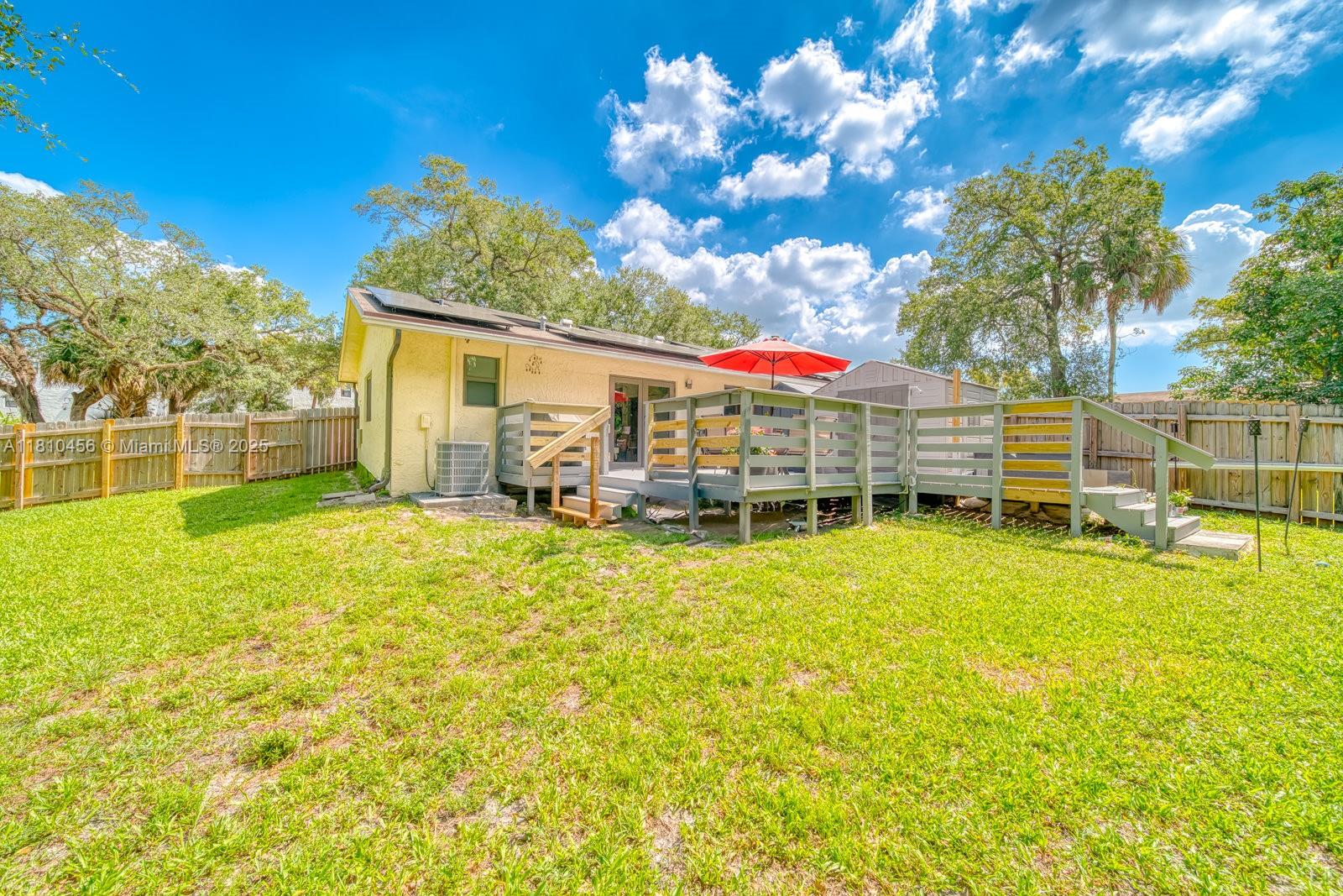 2000 SW 9th St 2