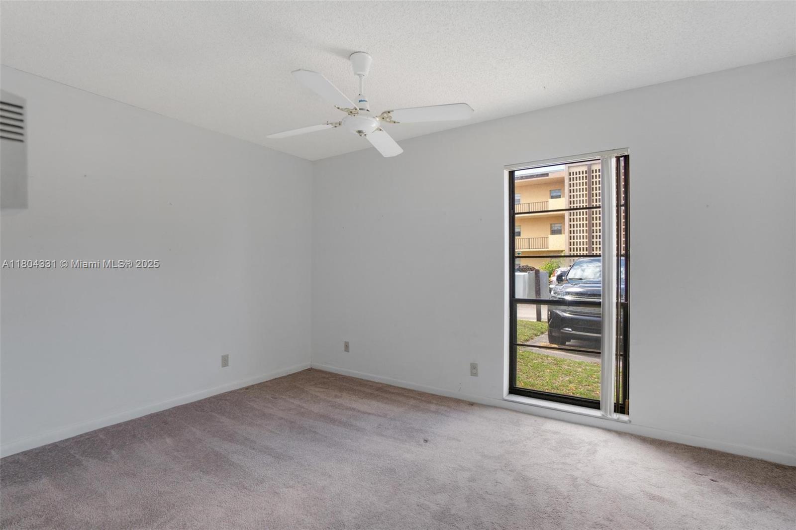 306 Cambridge Rd #2-36, Hollywood, Florida image 13