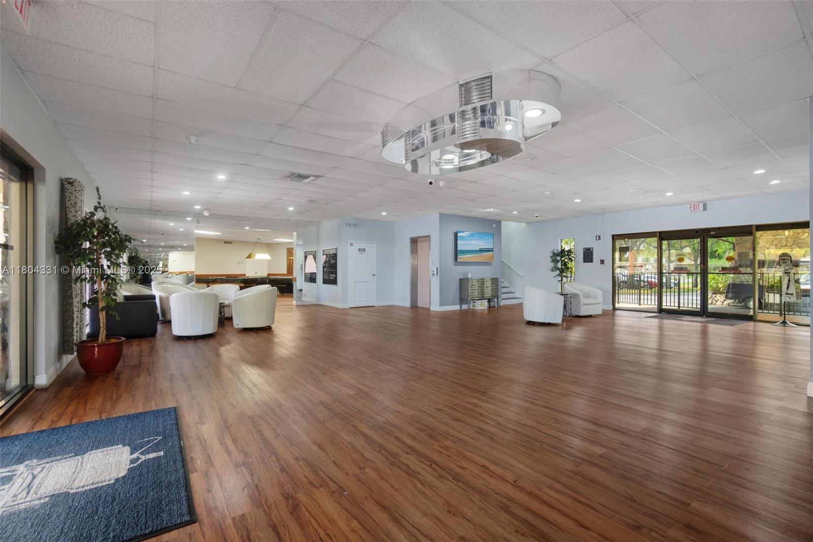 306 Cambridge Rd #2-36, Hollywood, Florida image 34