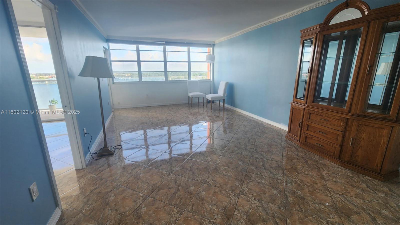 Property photo # 2
