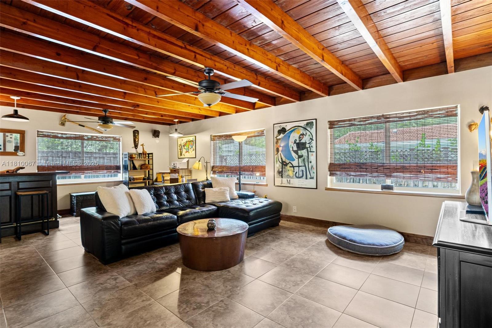 2431 Overbrook St, Coconut Grove, Florida image 11