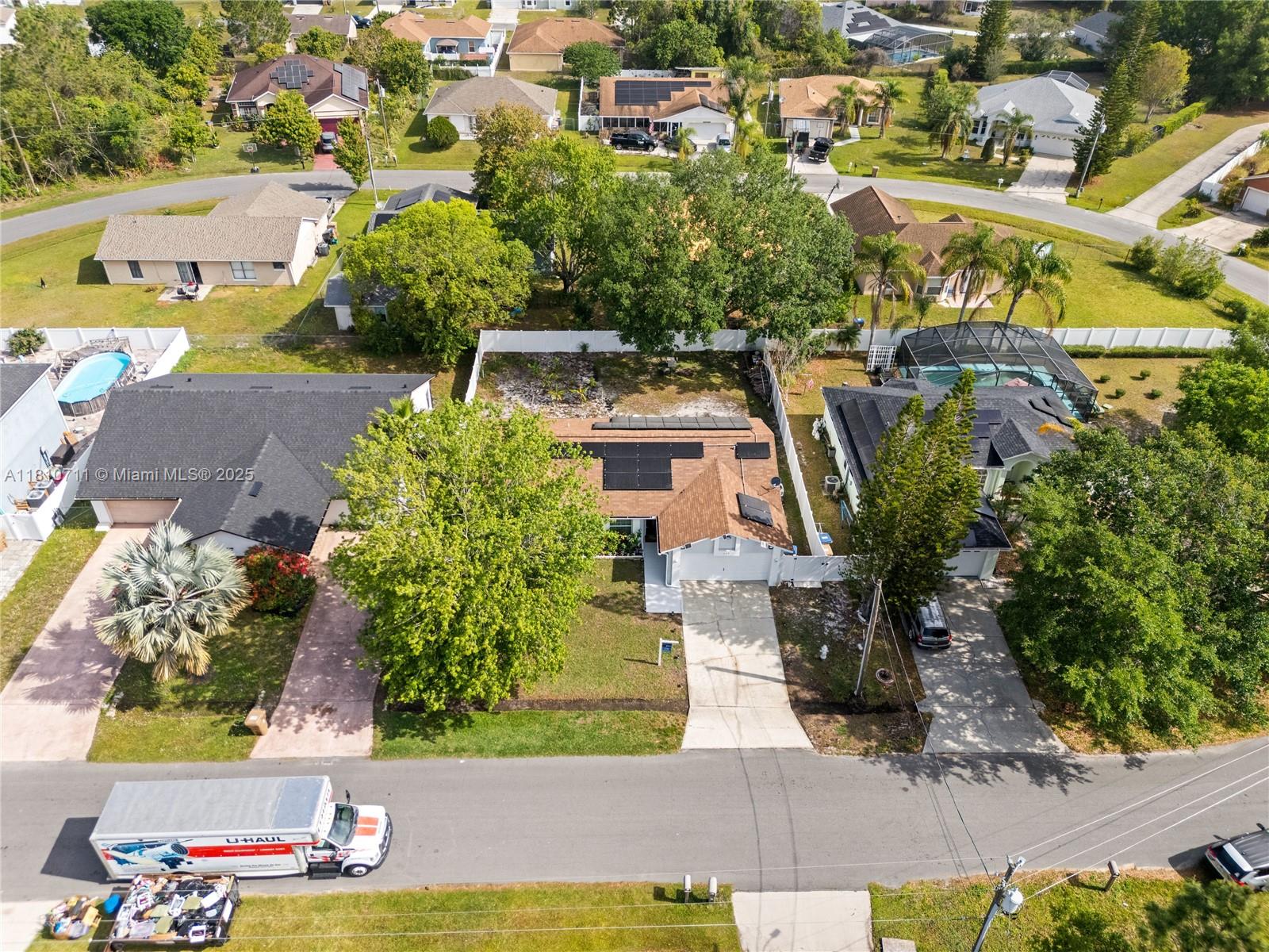 211 Dalton Drive, Kissimmee, Florida image 13