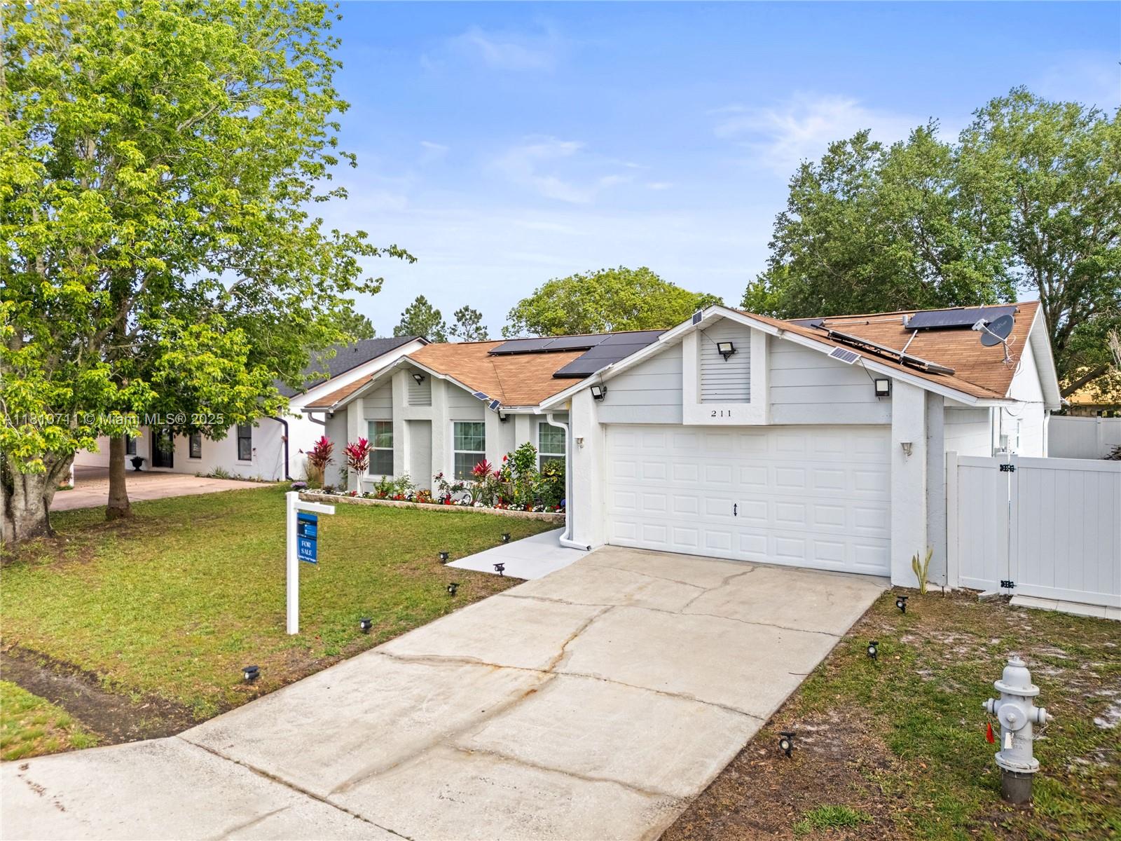 211 Dalton Drive, Kissimmee, Florida image 2
