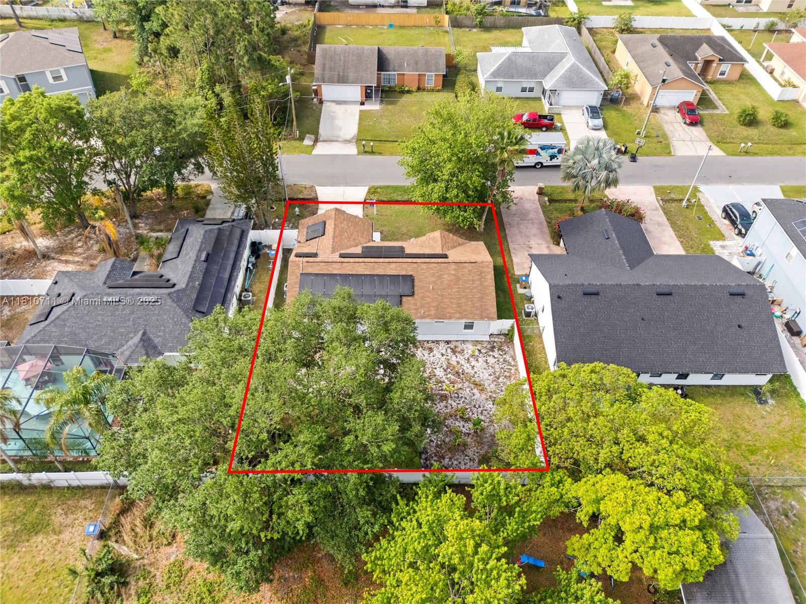 211 Dalton Drive, Kissimmee, Florida image 6