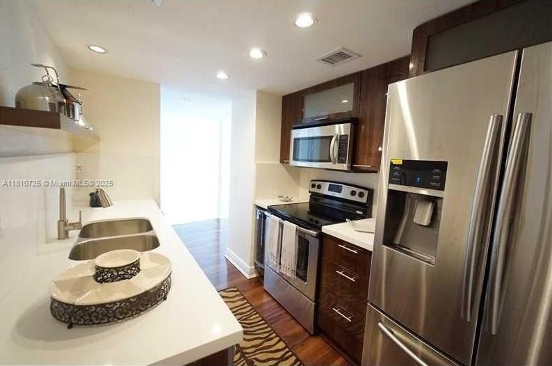 Property photo # 9