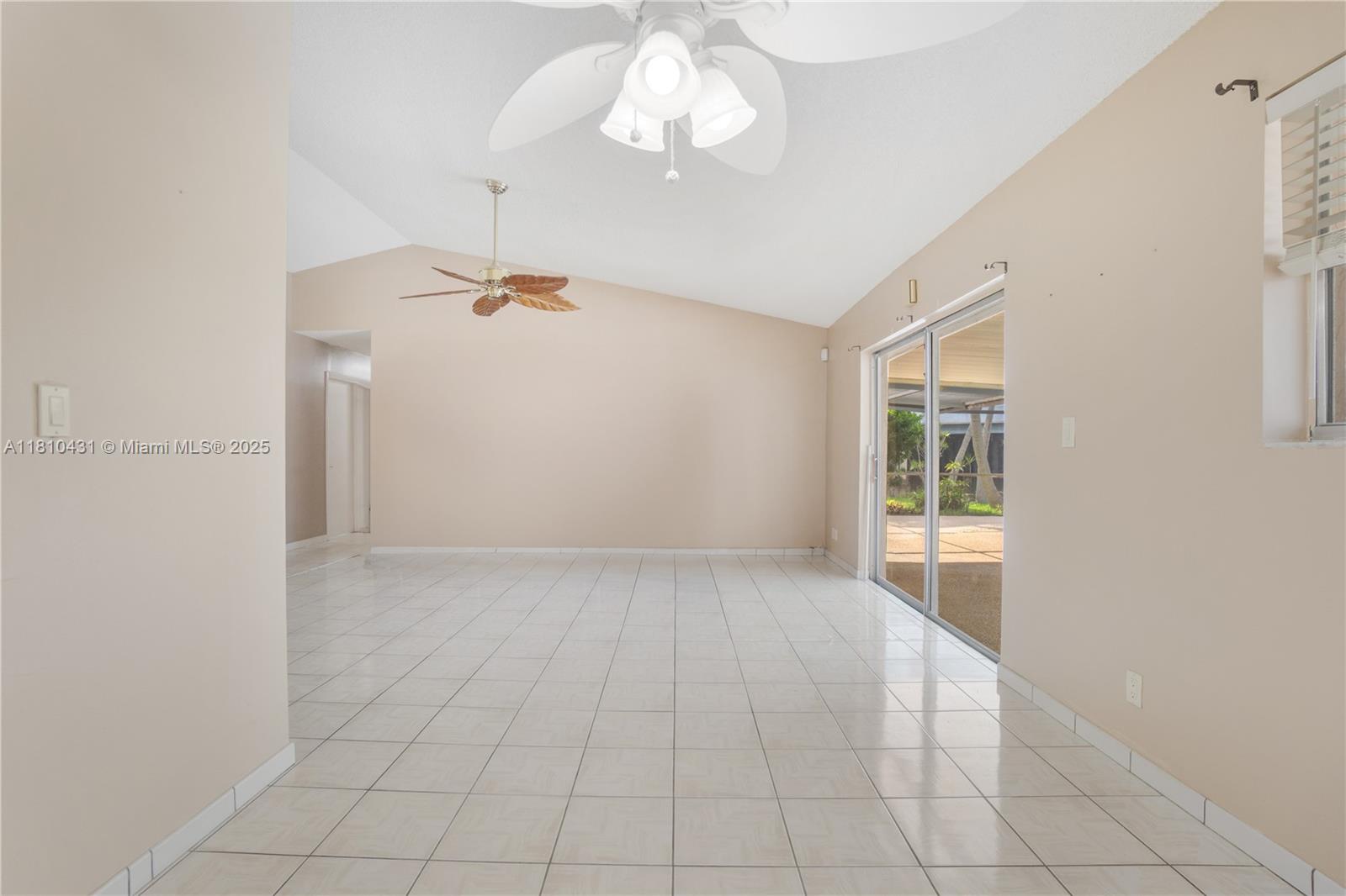 2917 Mckinley St, Hollywood, Florida image 12