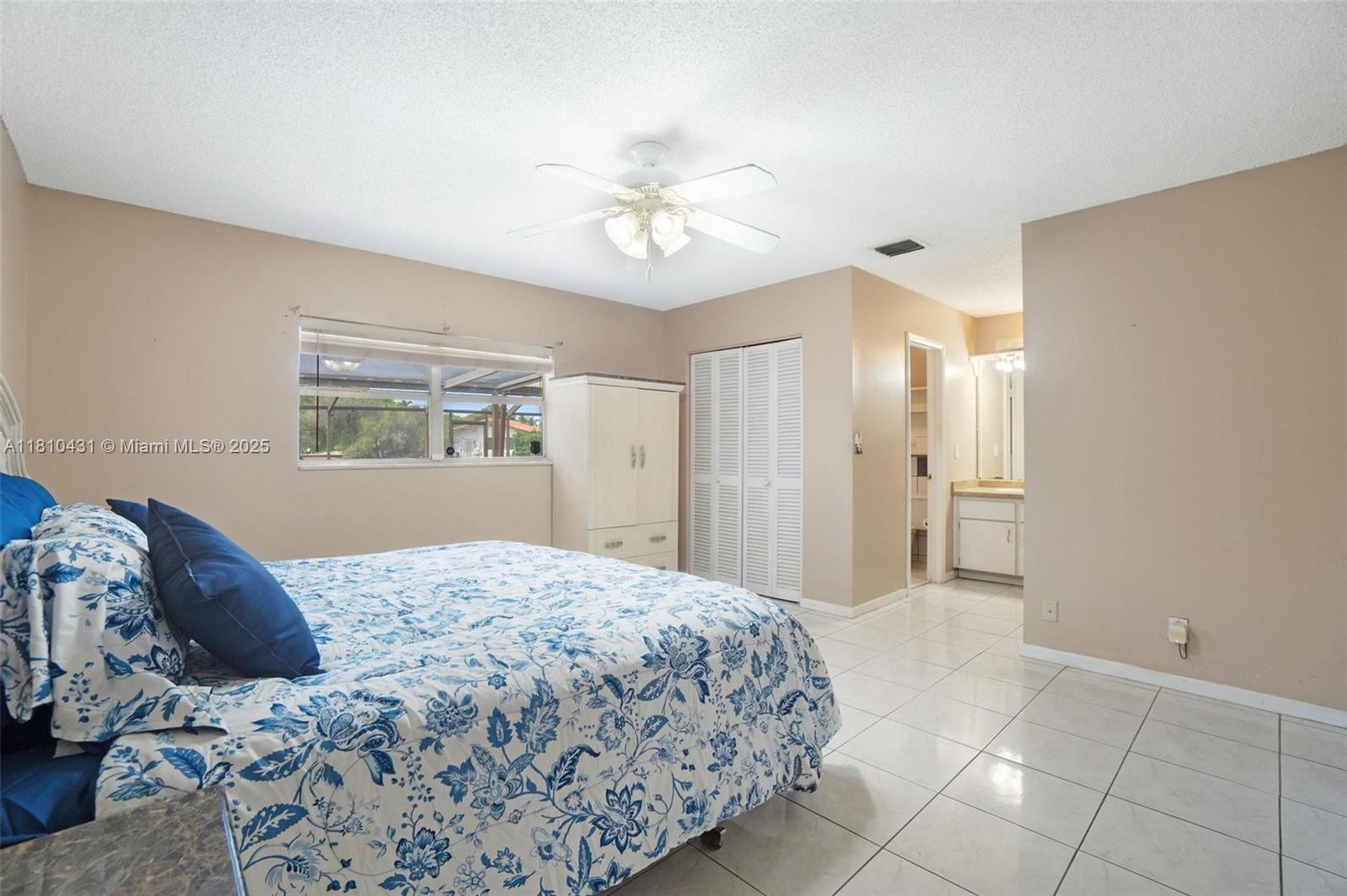 2917 Mckinley St, Hollywood, Florida image 19