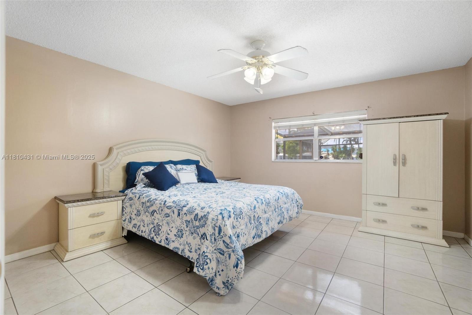 2917 Mckinley St, Hollywood, Florida image 20