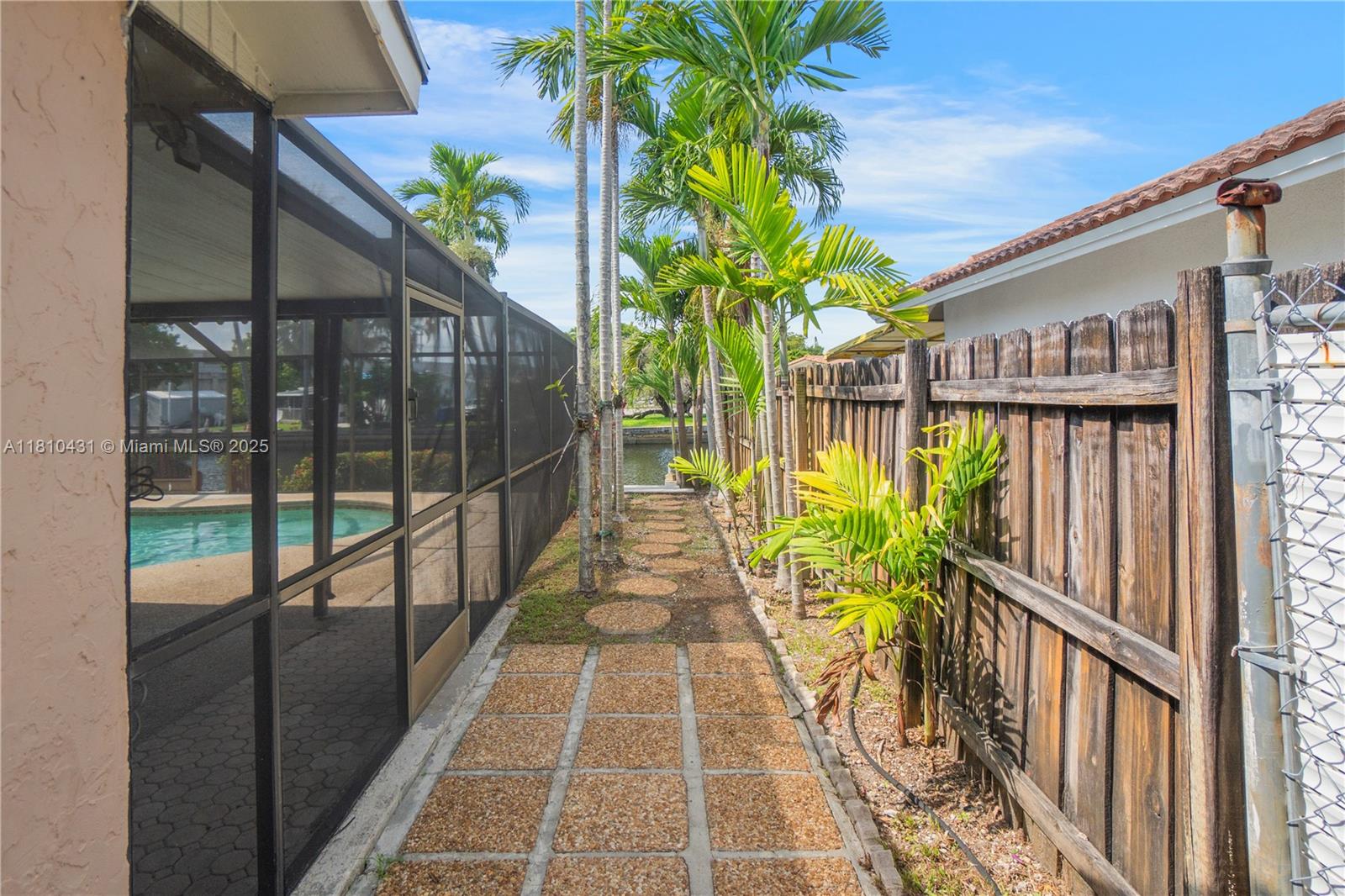 2917 Mckinley St, Hollywood, Florida image 25
