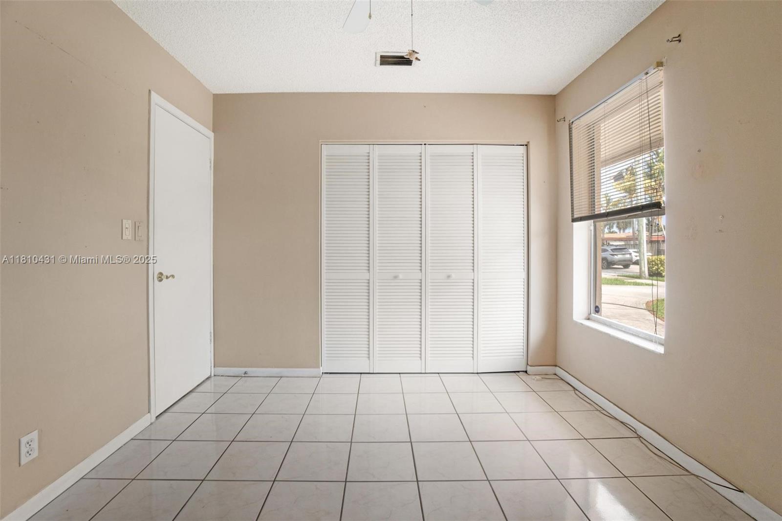 2917 Mckinley St, Hollywood, Florida image 41