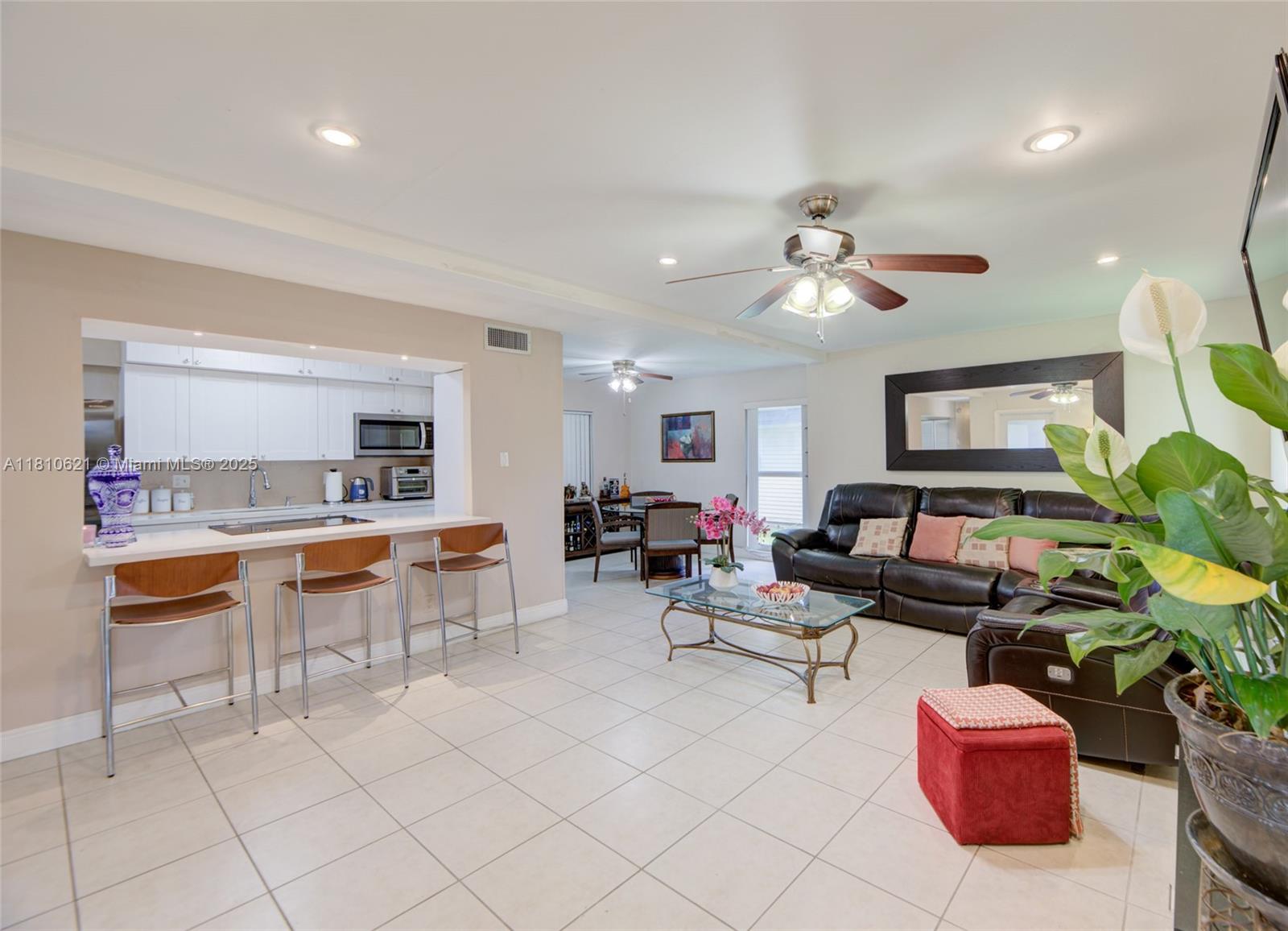 7201 NW 67th St, Tamarac, Florida image 16