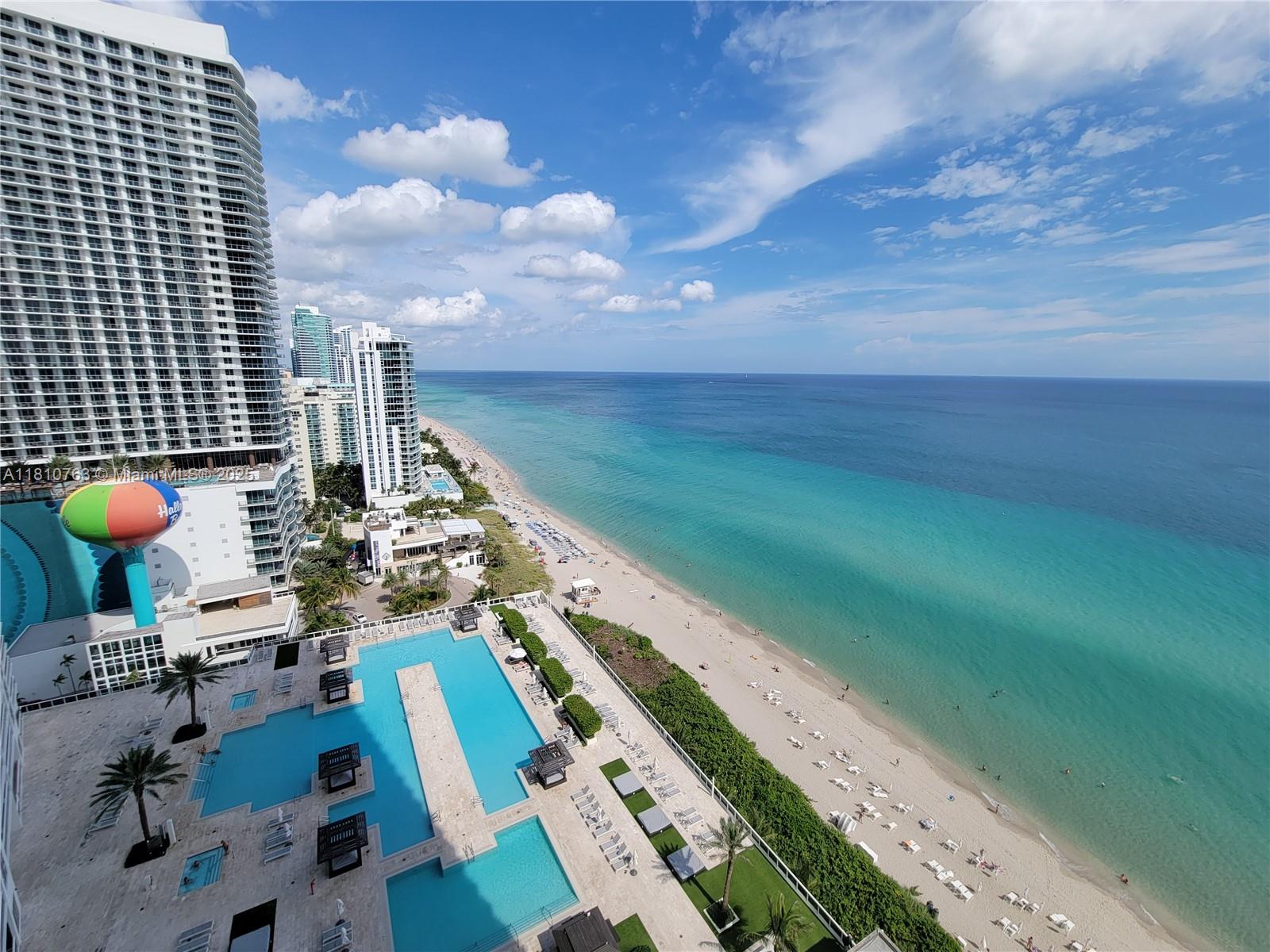 Apartamento para Alugar em Hallandale Beach, FL