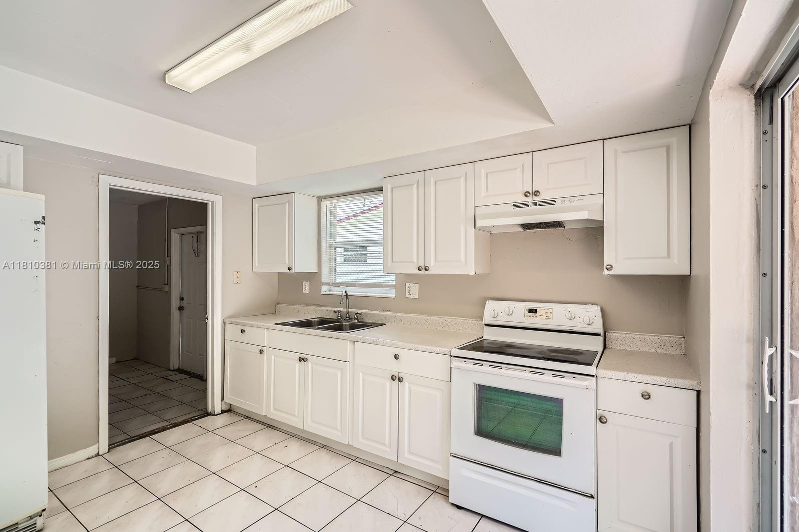 2200 NW 42nd Ave, Lauderhill, Florida image 8