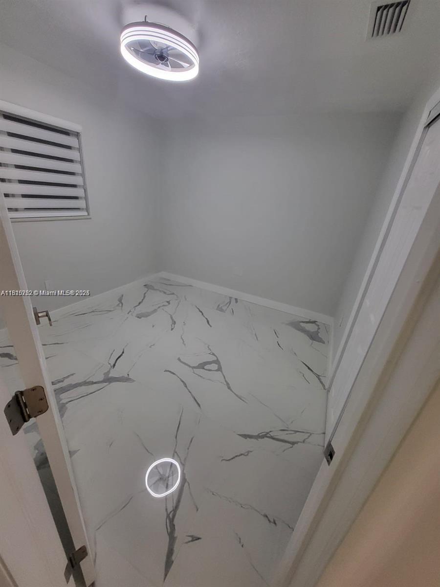 6275 Palm Ave, Hialeah, Florida image 11