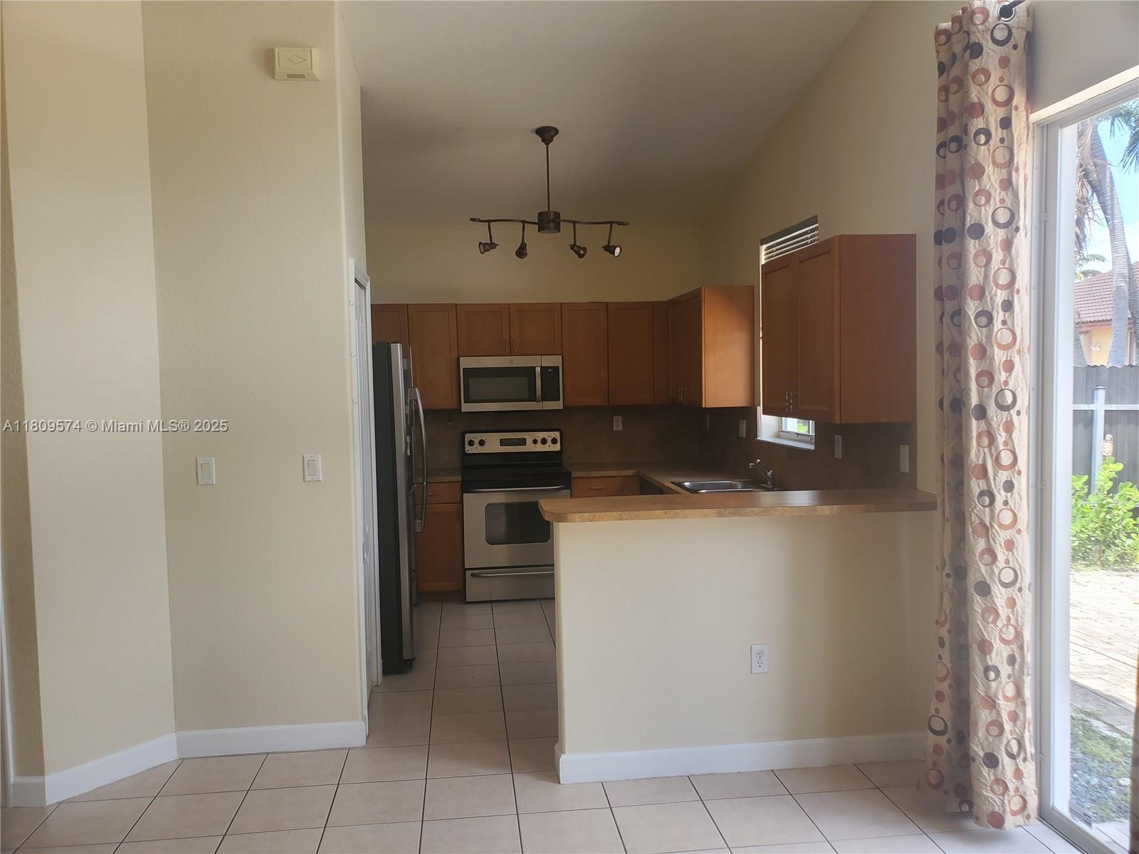 Property photo # 5