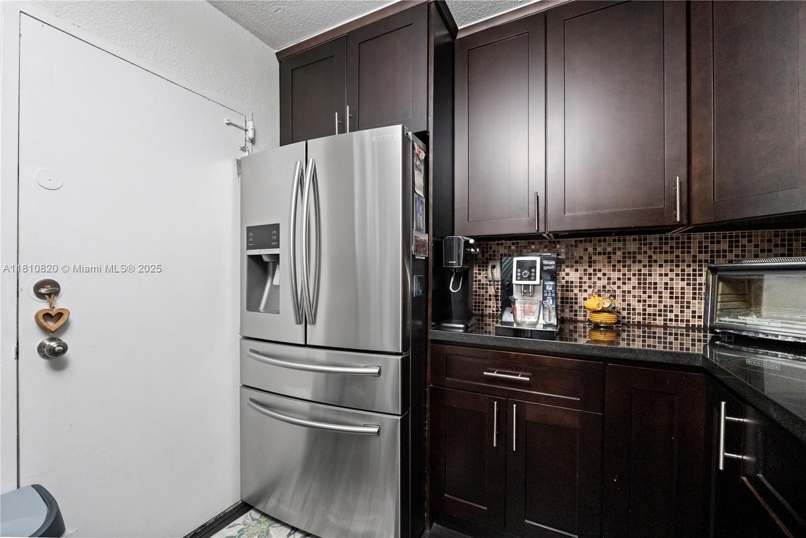 500 Three Islands Blvd #1112, Hallandale Beach, Florida image 26