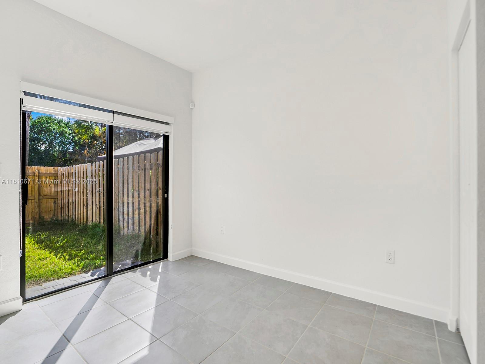 Property photo # 6