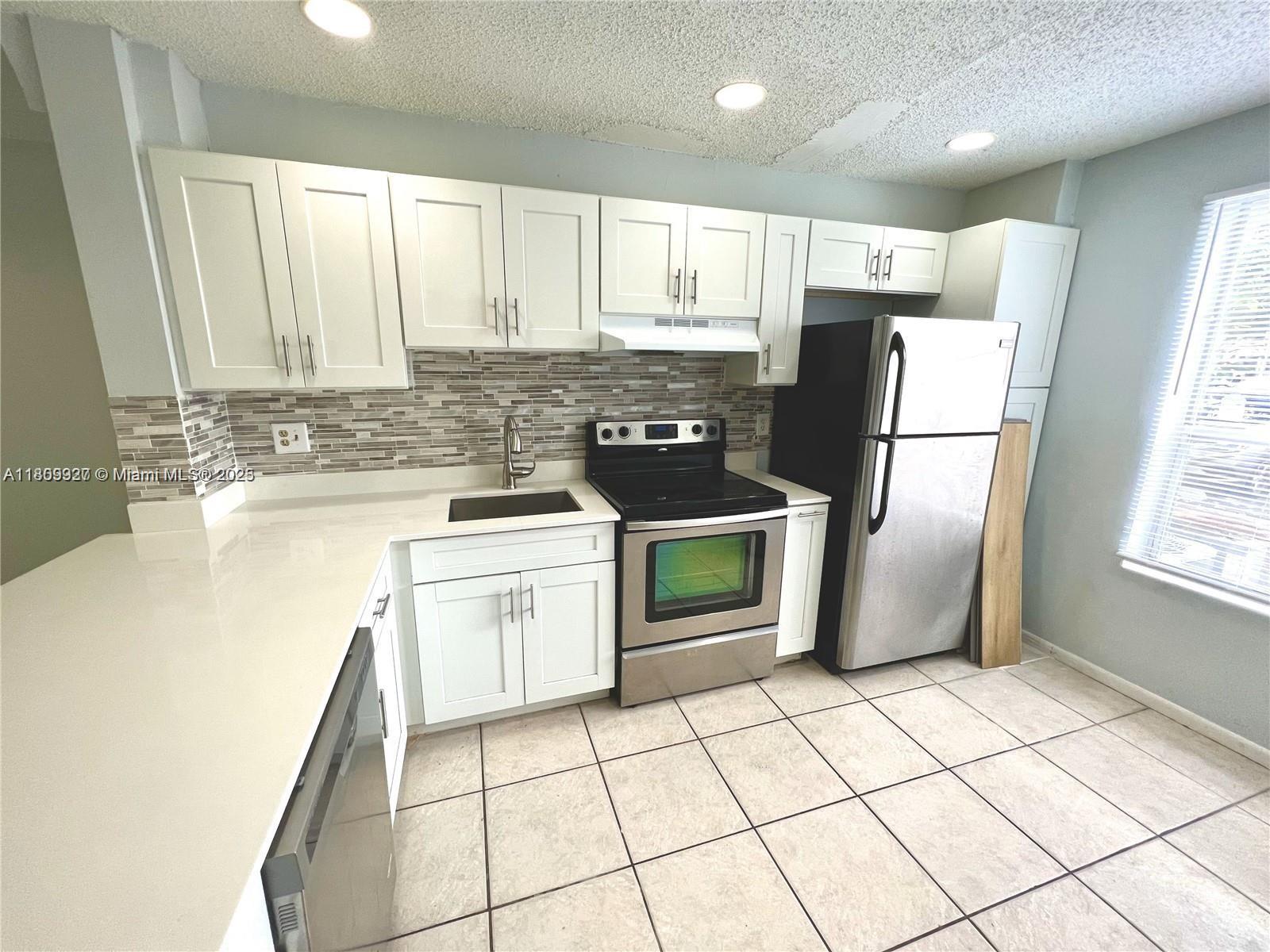 Property photo # 9