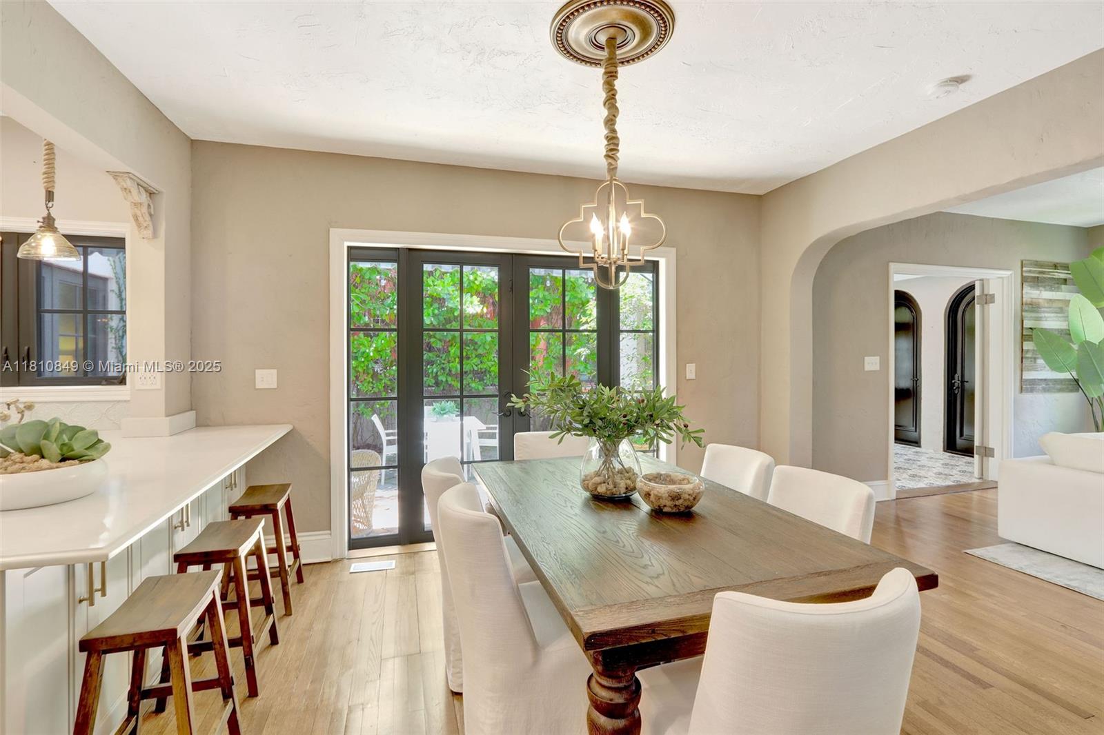 447 Giralda Ave., Coral Gables, Florida image 8
