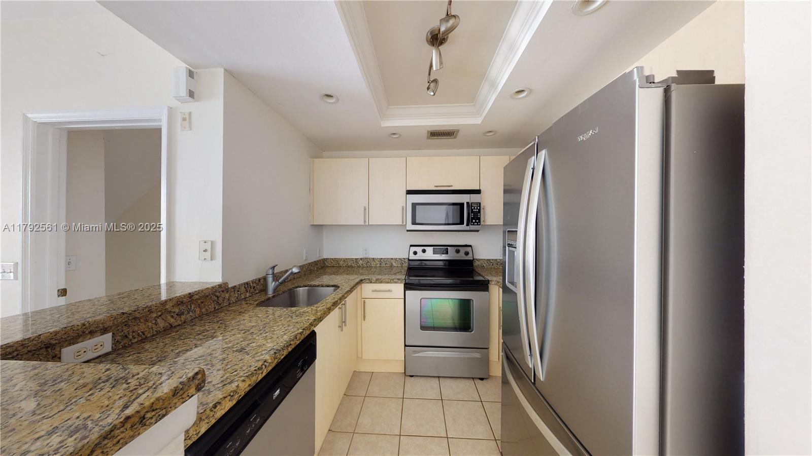 Property photo # 0